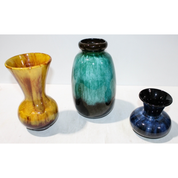 VINT. BLUE MOUNTAIN VASES