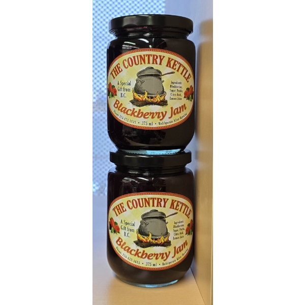 2 THE COUNTRY KETTLE BLACKBERRY JAM