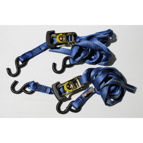 2 RATCHET STRAPS 