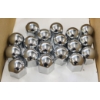 Image 1 : 18 CHROME WHEEL NUT COVERS