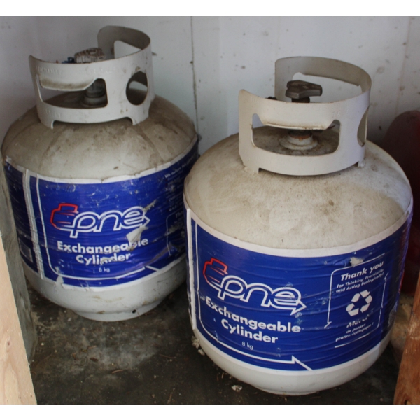 TWO 8KG EXCHANGEABLE PROPANE CYLINDERS