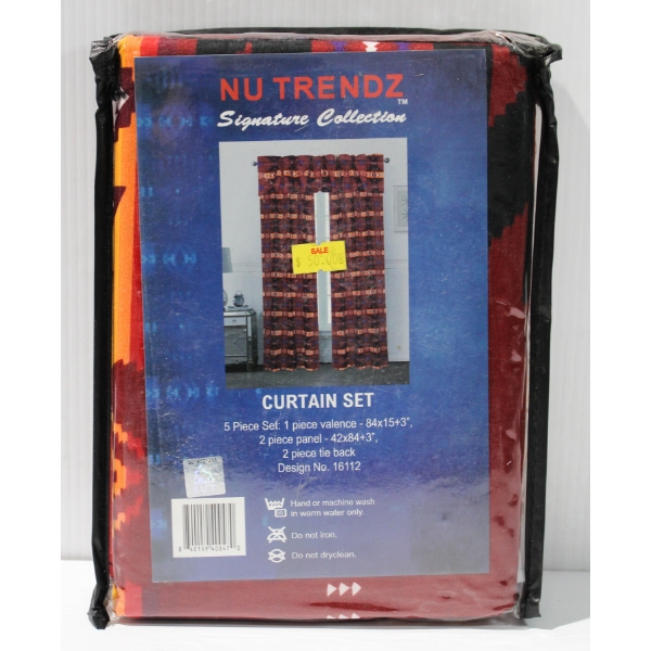  5PCS NEW NU TRENDZ CURTAIN SET (I)