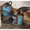 Image 1 : WATER PUMP AND BOTTLE JACK