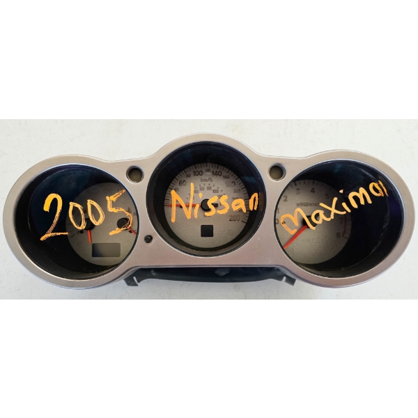 SALVAGE DASHBOARD FOR 2005 NISSAN MAXIMA