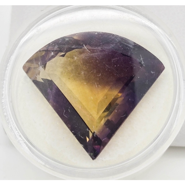 AMETRINE 21.5CT GEMSTONE