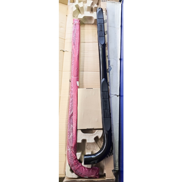 NEW WESTIN CHEVY BLK POWDER COATED RUNNING BOARDS