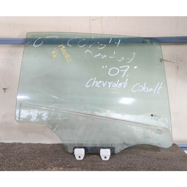 REAR RIGHT WINDOW FOR A 2007 COBALT