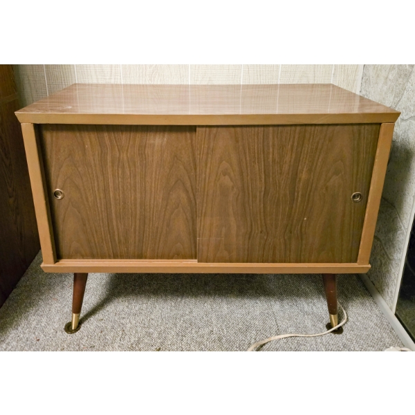 VINT. RECORD STORAGE TABLE