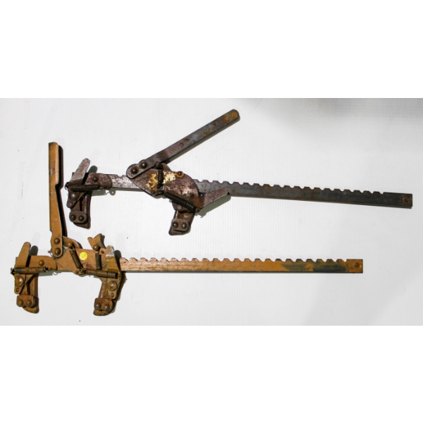 32" METAL BAR CLAMPS