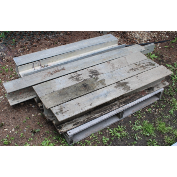6 ASSORT. ALUMINIUM "I" BEAMS