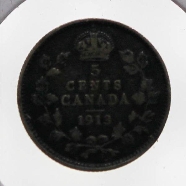 1913 CANADIAN SILVER 5 CENT COIN