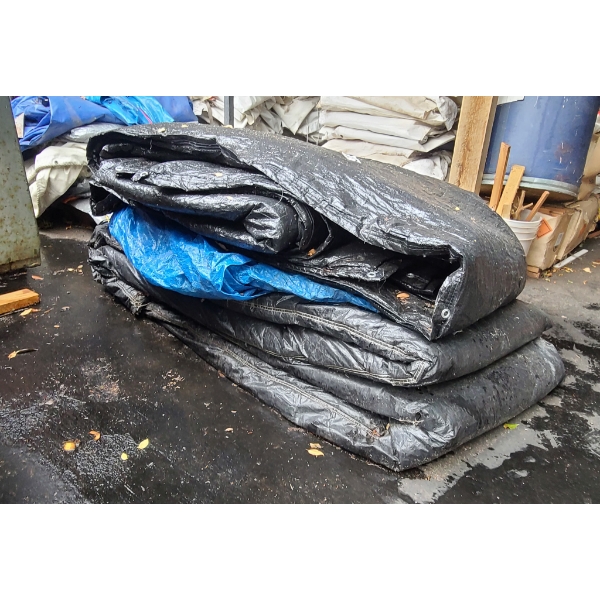 INSULATED & REGULAR TARPS