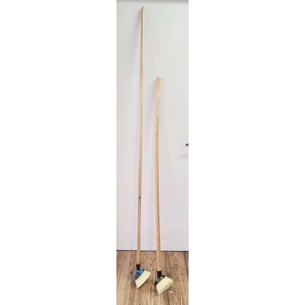 2 ASST WOODEN HANDLE BROOMS BLUE & YELLOW