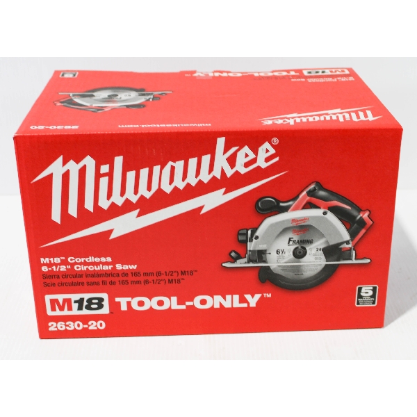 NEW MILWAUKEE M18 CORDLESS 6 1/2" CIRCULAR SAW 