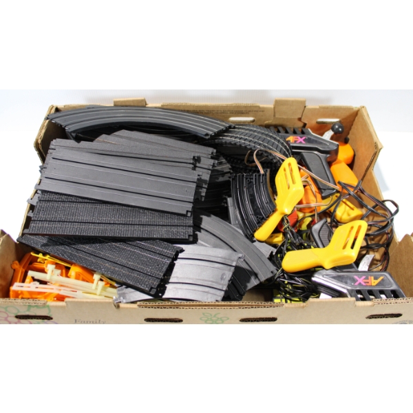 ASST. AFX & MODEL RAILWAY TRACKS & CONTROLLERS