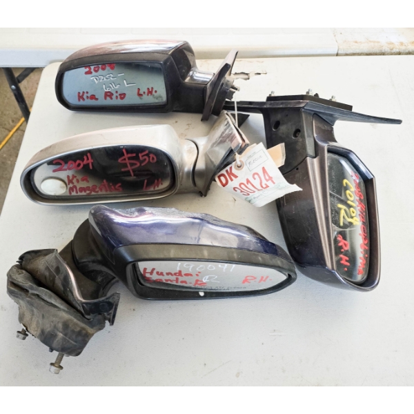ASSORTED SALVAGED SIDE MIRRORS
