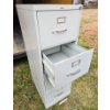 Image 2 : 4 DRAWER FILING CABINET W/ KEY