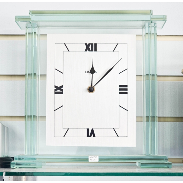 NEW SOLID MINERAL GLASS QUARTZ MANTLE CLOCK