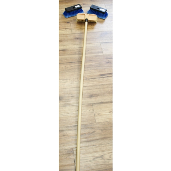 BROOM WITH TWO EXTRA BROOM HEADS