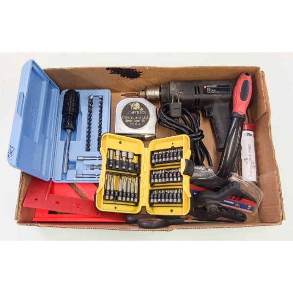 ASST TOOLS BITS SCREWDRIVER SET ETC