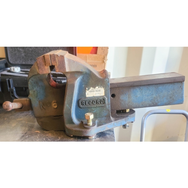 RECORD 6" VISE