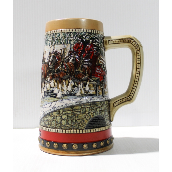 1988 BUDWEISER HOLIDAY STEIN - COLLECTOR SERIES