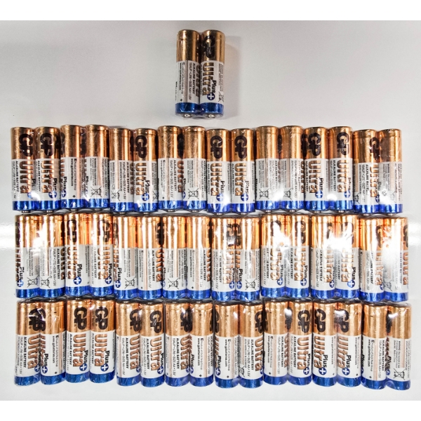 50 AA ALKALINE BATTERIES