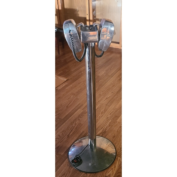 DRIVE IN MOVIE SPEAKER