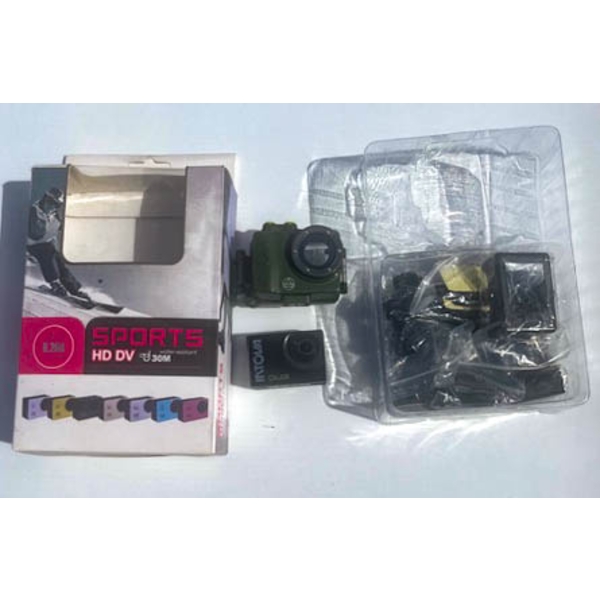 NEW SPORTS HD CAMERA W/ CASE