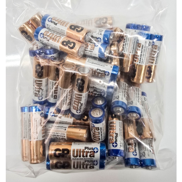 50 AA ALKALINE BATTERIES