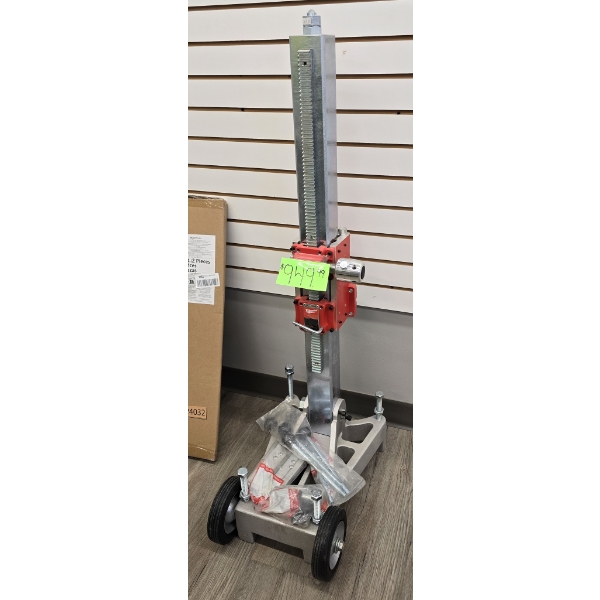 MILWAUKEE DYMO-RIG DIAMOND CORING STAND