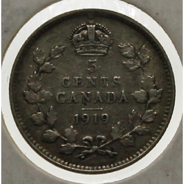 1919 CANADIAN SILVER 5 CENT COIN