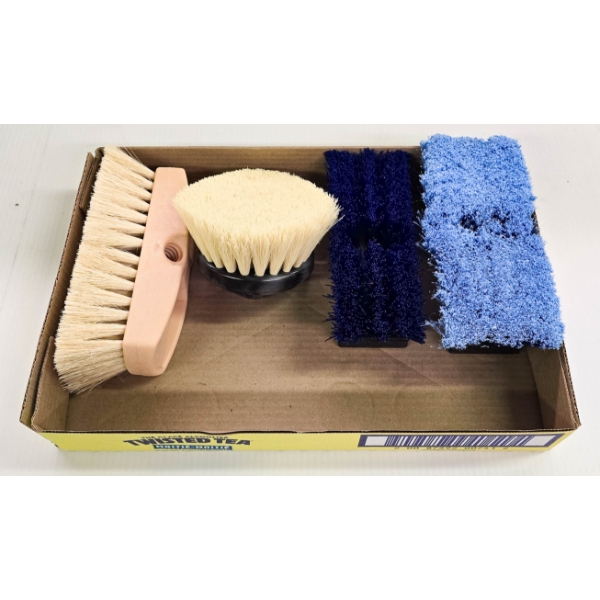 ASSORT. NEW BROOM HEADS