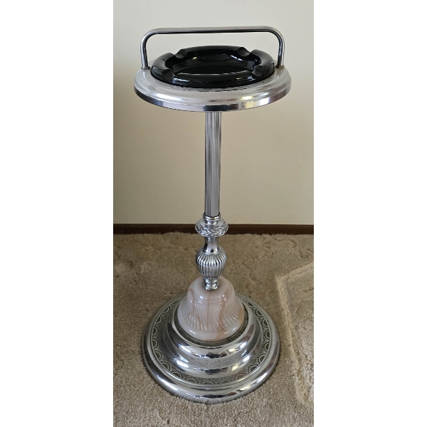 VINT. PEDESTAL STYLE ASH TRAY