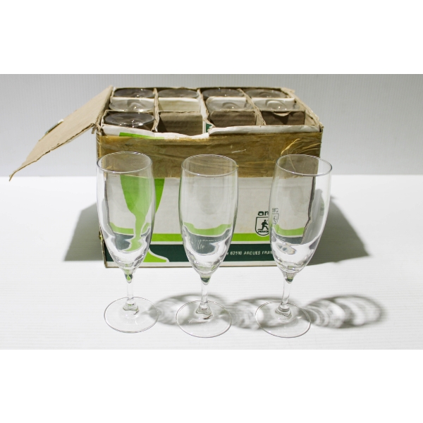 11 NEW LUMINARC ELEGANCE 7"H CHAMPAGNE FLUTE 