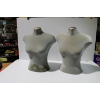 Image 1 : 2 TORSO MANNEQUIN DISPLAYS 