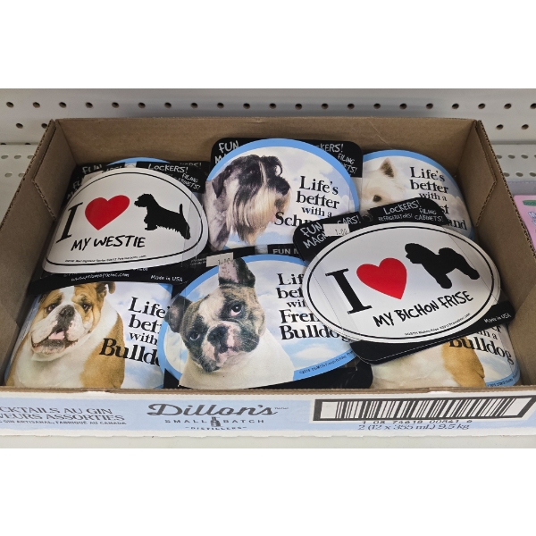 ASSORT. DOG THEMED MAGINETS