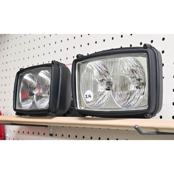 2 NEW UBL FOG LIGHTS - 12V