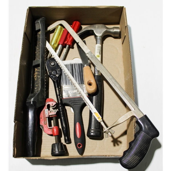  MISC HAND TOOLS INCL. STANLEY 1/2" RATCHET