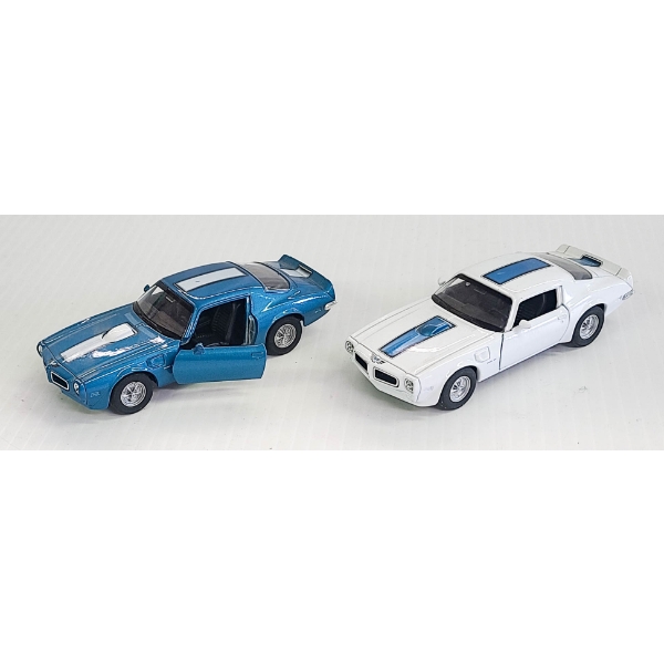 2 DIECAST PULL BACK TRANS AMS BLUE & WHITE
