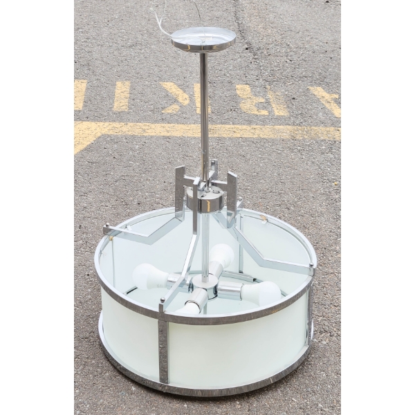 HARD WIRED LIGHT FIXTURE 27"H X 19" DIAMETER