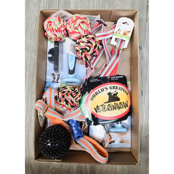 ASSORTED PET SUPPLIES