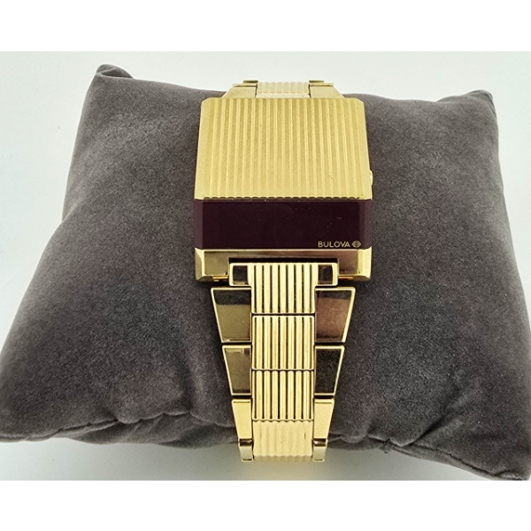 BULOVA ACIER INOX MENS DIGITAL DRIVERS GOLD TONE WATCH