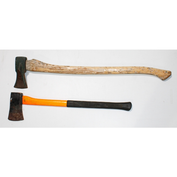 2 AXES - INCL. SPLITTING AXE
