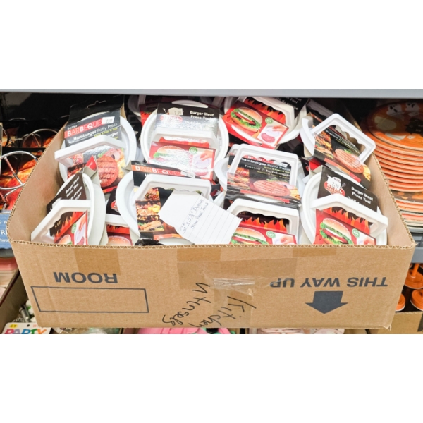 LARGE LOT OF BURGER MEAT PRESSES