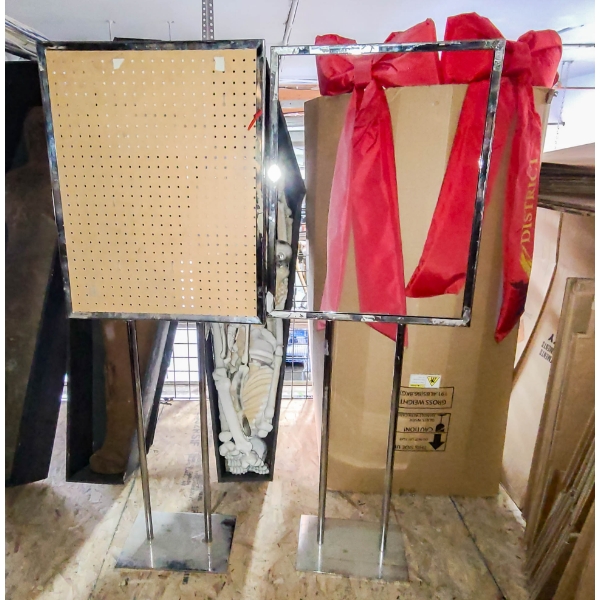 2 X 5FT METAL RETAIL SIGN STANDS