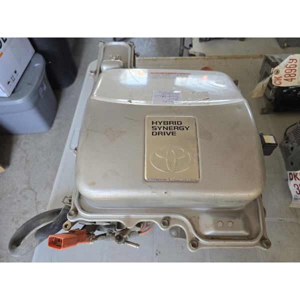 SALVAGED 2008 TOYOTA PRIUS INVERTER