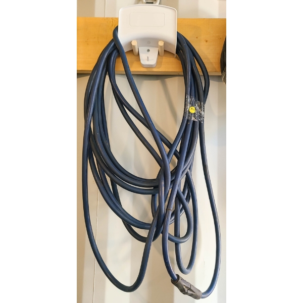 25 FT HEAVY DUTY EXTENSION CORD APPROX LENGTH