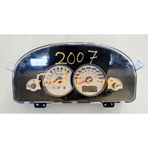 SALVAGE DASHBOARD FOR 2007 FORD ESCAPE
