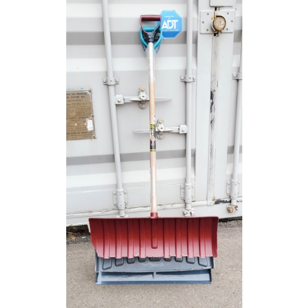 3 SNOW SHOVELS - ONE YARDWORKS SHOVEL IS NEW